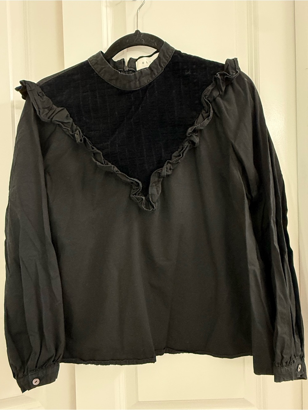 Olive Clothing Contemporary Black Ruffled High-Neck Velvet Panel Women's Top